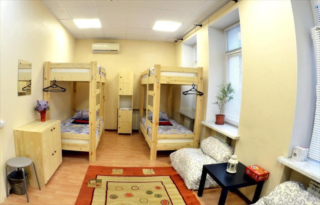 Hostel Wow Володимир Екстер'єр фото